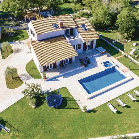 Σπίτι διακοπών 5 Bedroom Cozy In Topolo